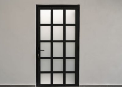 Puerta Aluminio