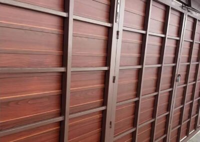 Portón de herrería